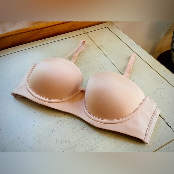 SOLD! NWT SAVAGE X FENTY STRAPLESS CONVERTIBLE BRA - Picture 2 of 11